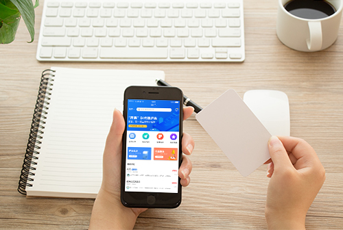 ��ݸ����С����